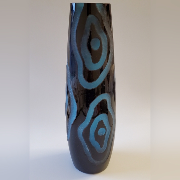 Dramatic Modern Cut To Vibrant Blue 11 1/2" Black Thick Crystal Vase Gorgeous 😍 - Picture 10 of 15